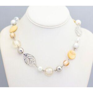 32 Inch, Vintage Elven Elegant Gold Tone Necklace - CP1